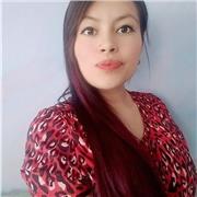 Profesora brinda apoyo en el área de sociales, investigación, escritura de trabajos de grado, corrección de estilo